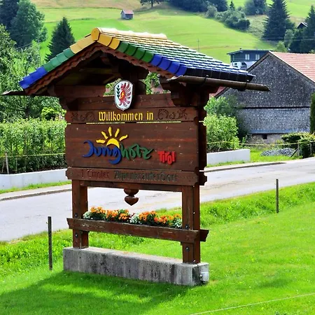 Apartment Bergquell Tirol Jungholz